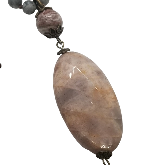 VINTAGE JASPER STONE BEAD AND QUARTZ GEMSTONE PENDANT NECKLACE - Picture 4 of 5